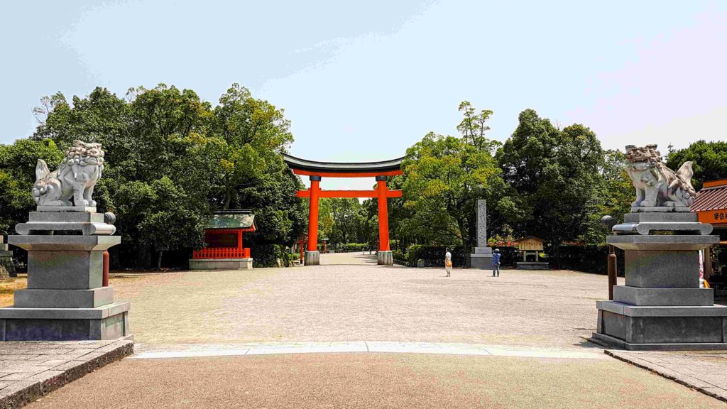 The main entrance of Usa Jingū.