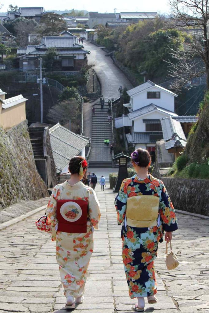 Kitsuki is certainly a wonderful place to explore while wearing a kimono.