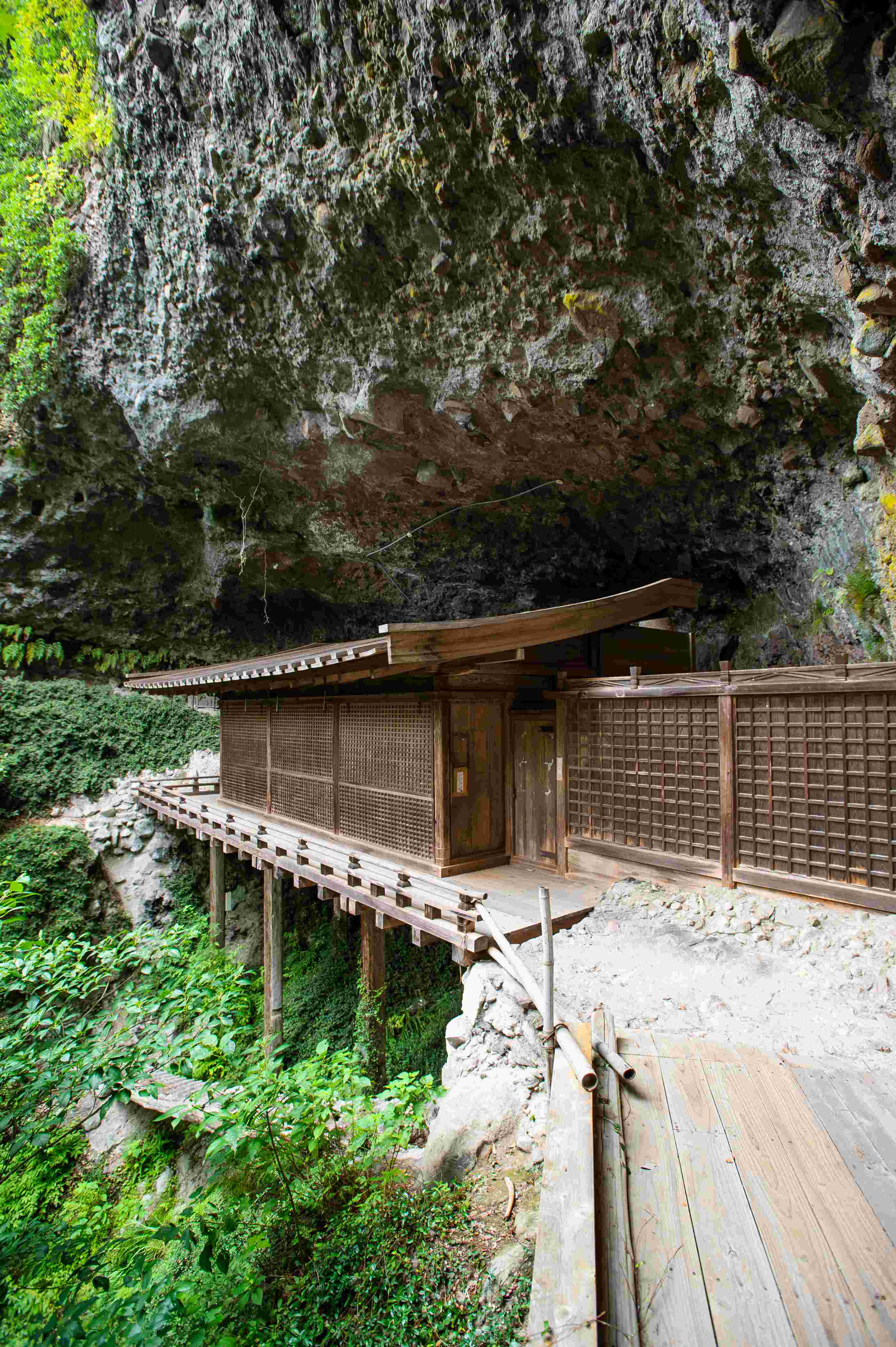 The Ryūganji Temple nestled inside a rock cave