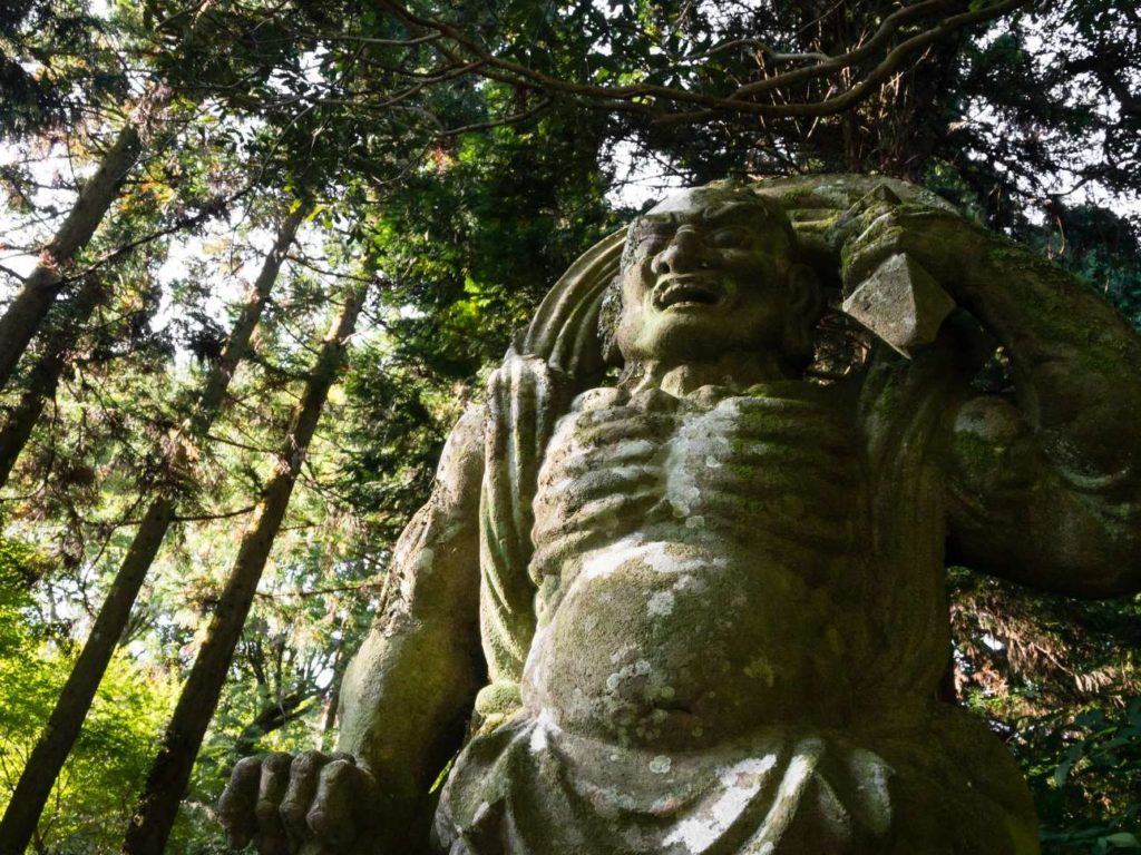 A close up of one of the Nio guardian statues in Futagoji.