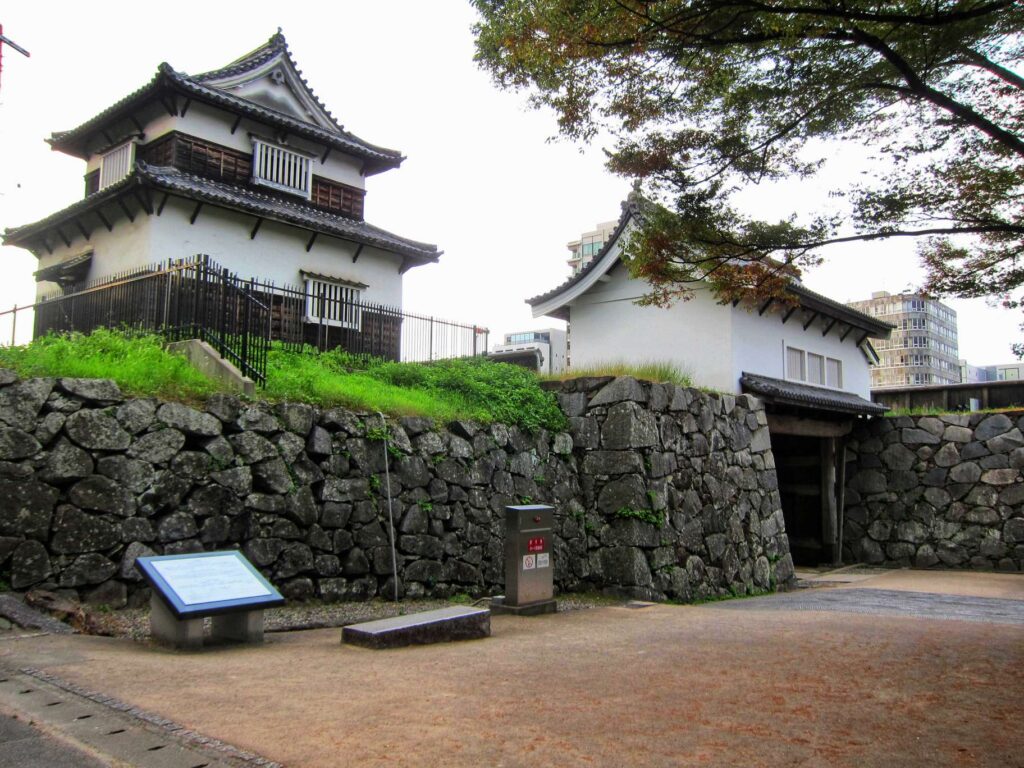 Fukuoka Castle Gate