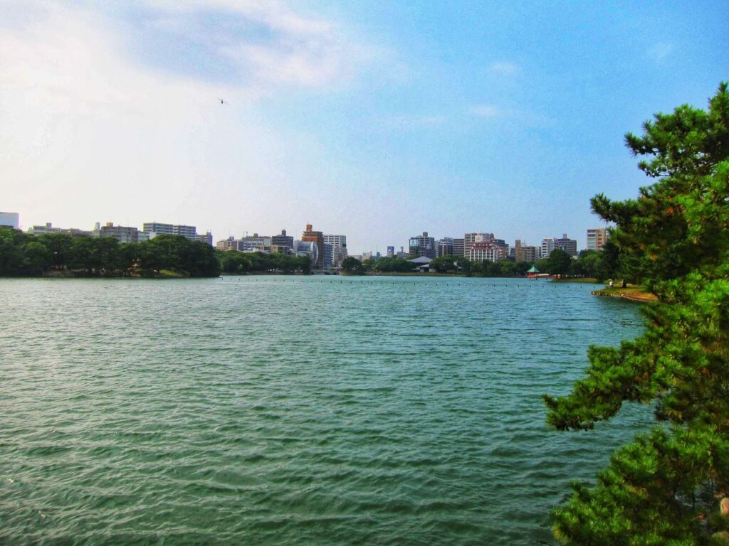 Ohori Park pond