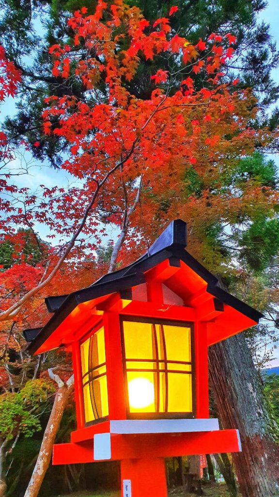 Oharano Shrine lantern