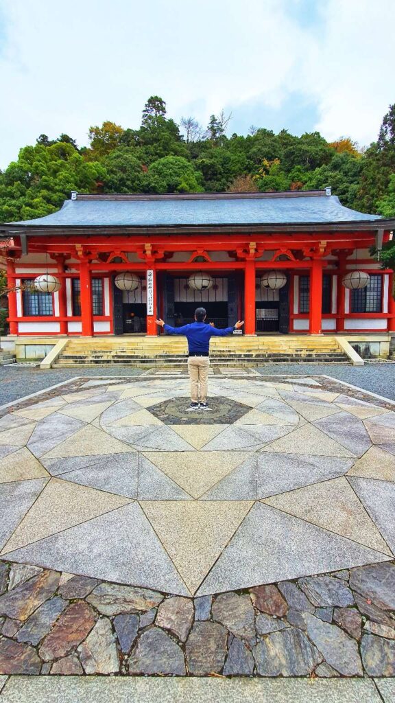 Kongosho and Kuramadera main hall