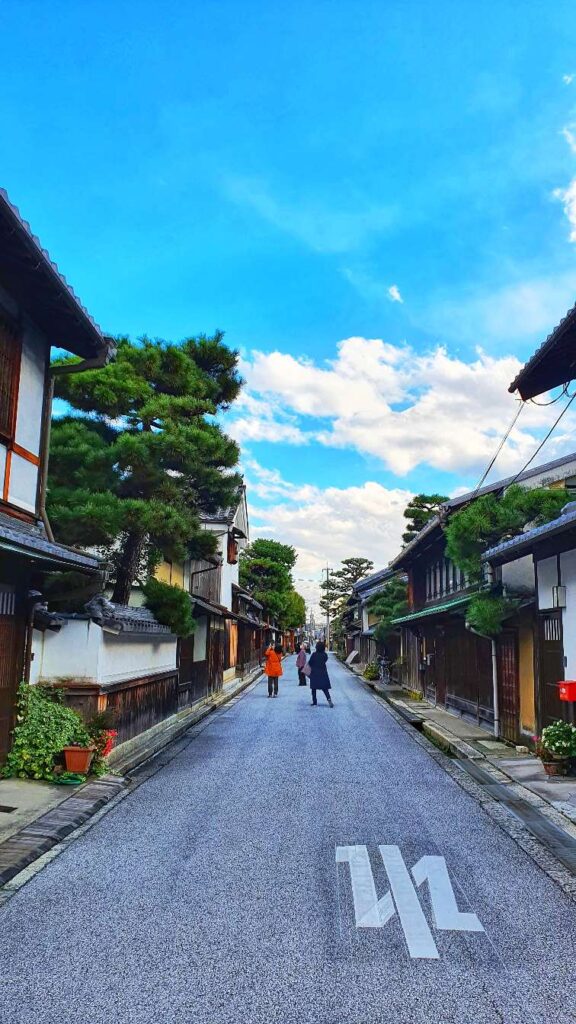 Kyoto daytrip Omihachiman