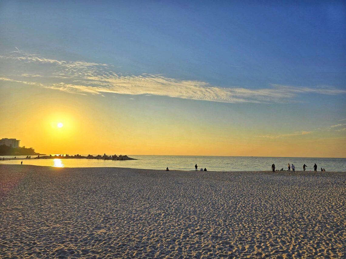 Shirahama Beach