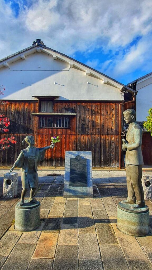 Omihachiman statues